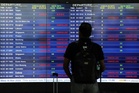 印尼8机场面临火山灰关闭至今早 大马使馆促旅客查询航班