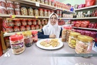 Kuih kapit terus 'hidup' di tangan usahawan Tanjung Karang