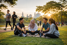 Allah Bersama Gen Z: Trend kosmetik atau tiang talian hayat?