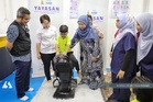 Mesin terapi berkuda tingkat kemudahan pemulihan pelatih OKU