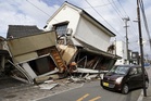 日本熊本强震增至28死 逾万人仍留避难中心