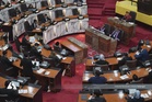 青年州议员亲身体验立法过程 加深对政策制定理解