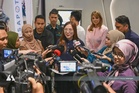 Jerebu Selangor: Kerajaan kaji beri pelitup muka boleh guna semula kepada pelajar