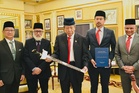 Keris Jubli Perak simbol 25 tahun pemerintahan Sultan Selangor