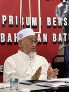 PAS Johor Sasar Parlimen Muar Pada PRU-16, Dakwa Syed Saddiq Sibuk ‘Berendut’ Dengan Bella Astillah