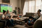 Bahang Musim Bola Kian Terasa, Tapi Masih Ramai Belum Bersedia! Ini Tips Elak ‘Lag’ Ketika Tontonan Langsung
