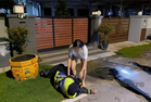 Dua Wanita Ditahan Polis Selepas Halang Operasi Tangkap Anjing Liar