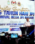 Kerajaan pertimbang turunkan cukai jalan kenderaan diesel, kurangkan beban rakyat – PM Anwar