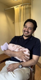 Adib khalid, Izara Aishah dedah wajah anak, pilih nama Tahara Alima untuk puteri ketiga