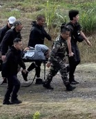 Naik helikopter turun Gunung Kinabalu, Tengku Hassanal iring anggota cedera demi rawatan segera