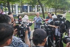 Lapor polis dakwa difitnah, KP J-KOM terus bersemuka dengan Albert Tei, ajak berdebat