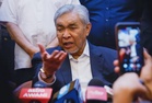 PRN Negeri Sembilan: Jangan sentuh isu 3R! Hormati teguran Istana Negeri Sembilan – Zahid