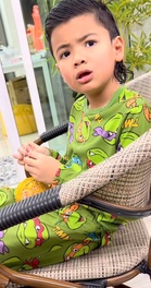 Jangan bezakan, biarlah Bilal mak bapa dia ustaz dan ustazah… tertinggal jauh dah baby – Jayden