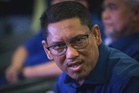 Seakan rendahkan ROS, Faizal Azumu sindir Takiyuddin -“Hanya beliau yang pandai”