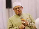 Cina Kelantan tak minat berjudi di kedai, isteri marah – Hilmi Abdullah