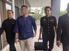 Pendakwah bebas tiba di mahkamah, berdepan pertuduhan seleweng dana NGO RM13 juta
