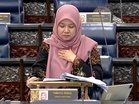 “Negara kehilangan sosok wanita inspirasi” – Fadhlina Sidek ucap takziah pemergian Tun Hasmah
