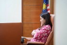 Bagi warga asing berniaga? DBKL akan senarai hitam pemilik lesen warga tempatan -Hannah