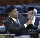 “Ini bukan masa berpolitik!” – Fadhli gesa tindakan tegas, cadang pusat penempatan terkawal untuk Rohingya