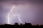 Thunderstorms and heavy rain in five states until 3 pm
