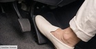 Ramai Pernah Dalam Situasi Ini, Punca & Cara Elak Tersalah Pijak Pedal Minyak Kereta