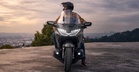 Honda Gold Wing Tour Kini Dalam Warna Hitam Gunmeta