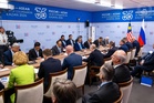 PM Anwar, Putin Bincang Kerjasama Tenaga, Ekonomi Dan Teknologi