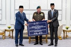 Sultan Ibrahim Salur RM500,000 Bantu Mangsa Kebakaran Kudat, Sandakan