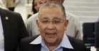 Agong Perkenan Tarik Balik Gelaran Tan Sri Yang Dikurnia Kepada Isa Samad