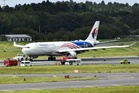 Asap Hitam Keluar, Pesawat Malaysia Airlines Ke Kuala Lumpur Batal Berlepas Di Jepun