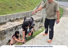 Nekad Sembunyi Dalam Longkang, Dua PATI Ditahan Dalam Ops Imigresen Di Kuching