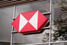 HSBC offers new £220 cash bonus for customers switching current accounts