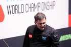 John Higgins battles back to frustrate Ronnie O’Sullivan in tense Crucible clash