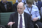 Former top civil servant says Starmer knew risks of ‘toxic, hot potato’ Epstein-Mandelson relationship