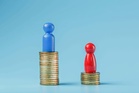 6 ways to navigate a friendship wage gap