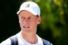 Does Wimbledon have a heat rule and could play be suspended?