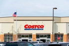 What stores are open and closed on July 3 and 4?