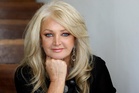 Bonnie Tyler death latest: Cliff Richard leads tributes for iconic rock singer