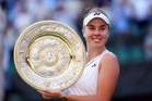 Linda Noskova motivated by glimpse of Wimbledon trophy during battling win