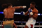 Moses Itauma promoter highlights Anthony Joshua contrast as first world title looms