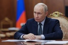 Bulletin AM briefing: Kremlin threatens UK and Met Office warns of flooding