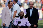 Baltimore Ravens star O.J. Brigance dies following battle with ALS