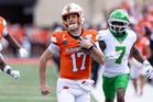 Oklahoma State knocks off No. 6 Oregon 39-31 for first major upset of the season
