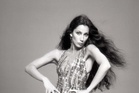 6 times celebrities stunned in Bob Mackie’s glittering designs