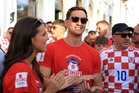 US newlyweds tour Croatia after fans photobomb their wedding shoot