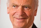 Jeffrey Archer’s final novel sells almost 28,000 copies within days of release