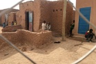 An Austrian and a Swiss woman freed in Niger after a year and half in captivity