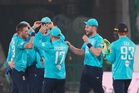 England finally get tri-series win as Ben Duckett heroics help see off Sri Lanka