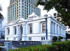 Bank Indonesia Lowers Foreign Currency Purchase Threshold To US$10,000