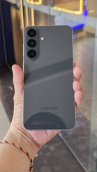 Samsung Galaxy S26 FE Review: The Fan Edition That Brings Flagship Ambition Within Reach